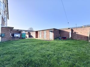 Photo 14- click for photo gallery